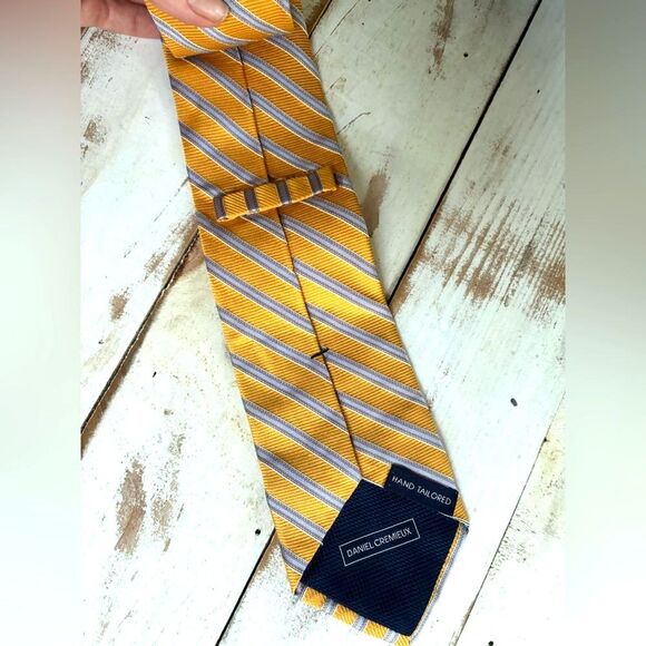 DANIEL CREMIEUX handmade silk tie yellow blue gray stripes men’s necktie EUC - Picture 8 of 10